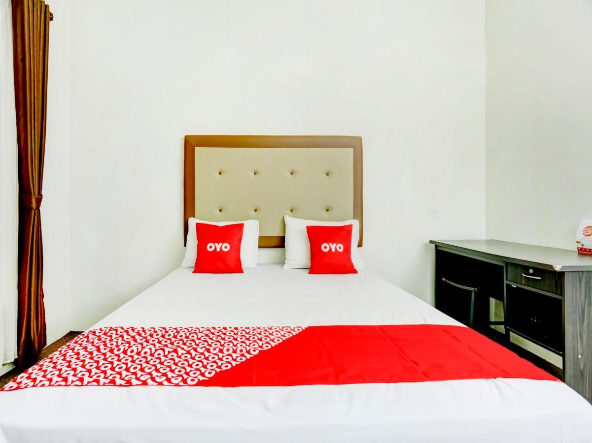 Oyo 3884 Dixie Syariah Guest House サマリンダ エクステリア 写真
